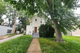 2214 McCausland Ave, Saint Louis, MO 63143 - Photo 2