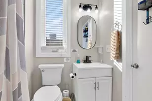 28 Columbus Square Dr, Saint Louis, MO 63101 - Photo 26