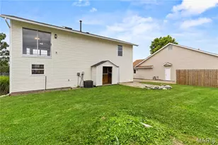 890 Cades Cove, Florissant, MO 63031 - Photo 22