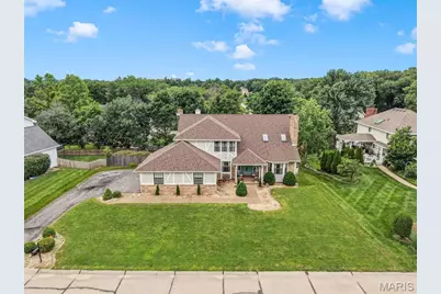 440 Meramec Way, Saint Charles, MO 63303 - Photo 2
