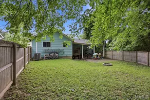 12 Valley Rd, Saint Charles, MO 63303 - Photo 22