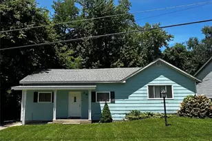 12 Valley Rd, Saint Charles, MO 63303 - Photo 1