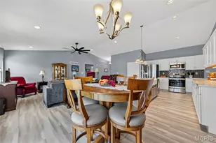 2009 White Branch Dr, Saint Paul, MO 63366 - Photo 14