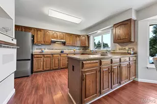 1 Wood Eagles Ct, Saint Charles, MO 63303 - Photo 24
