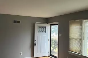 9116 Darnell Pl, Saint Louis, MO 63136 - Photo 10