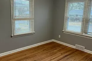 9116 Darnell Pl, Saint Louis, MO 63136 - Photo 8