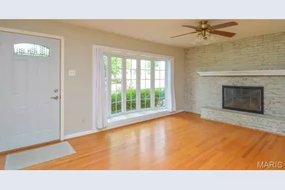 8720 Brookview Drive, Crestwood, MO 63126 - Photo 10