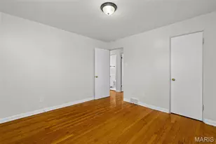 375 Adrian Dr, Saint Louis, MO 63137 - Photo 18