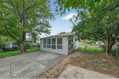 138 Grampian Road, Riverview, MO 63137 - Photo 22