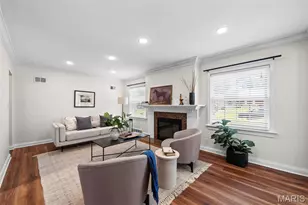 823 Victoria Pl, Glendale, MO 63122 - Photo 6