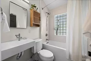 823 Victoria Pl, Glendale, MO 63122 - Photo 14