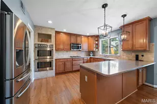 346 Stablestone Dr, Chesterfield, MO 63017 - Photo 10