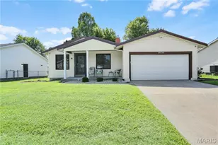 15575 Fox Plains Dr, Florissant, MO 63034 - Photo 2