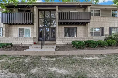 128 Shadalane Unit #A Walk, Ballwin, MO 63011 - Photo 2