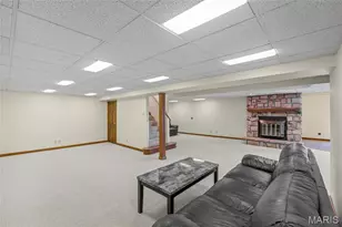 5812 Birch Hollow Dr, Saint Louis, MO 63129 - Photo 28