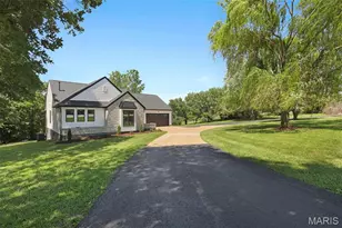 263 Old Hwy 100, Villa Ridge, MO 63089 - Photo 2