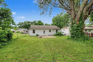 521 E 7th St, Washington, MO 63090 - Photo 22