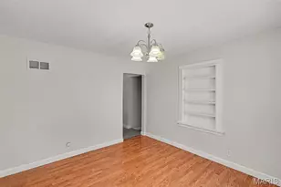 824 N Forest Ave, Webster Groves, MO 63119 - Photo 10