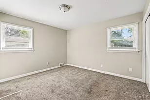 30 St Edward Ln, Florissant, MO 63033 - Photo 12