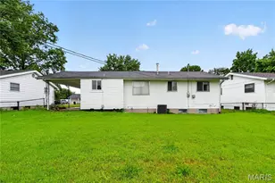 495 Benne Dr, Florissant, MO 63031 - Photo 4