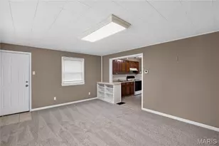 1053 Gabriel Dr, Saint Louis, MO 63137 - Photo 6