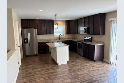 24 Tennis Court, Foristell, MO 63348 - Photo 2