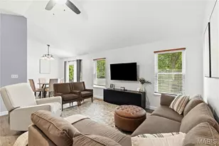 329 Crescent Ave, Valley Park, MO 63088 - Photo 2