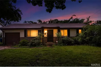 10061 Lilac Avenue, Saint Louis, MO 63137 - Photo 2