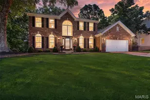 724 Oaksdale Summit Ct, Wildwood, MO 63011 - Photo 2