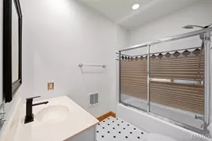 9715 Big Bend Blvd, Saint Louis, MO 63122 - Photo 18