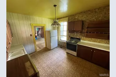 714 Monroe Street, Saint Charles, MO 63301 - Photo 18