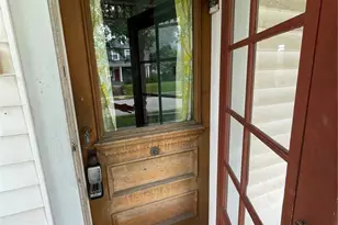 714 Monroe St, Saint Charles, MO 63301 - Photo 12