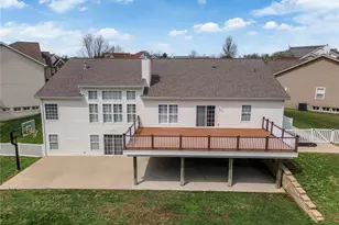 18 Bayberry Meadows Ct, O'Fallon, MO 63366 - Photo 6