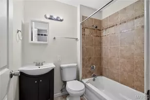 3625 Hambletonian Dr, Florissant, MO 63033 - Photo 22