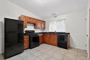 3625 Hambletonian Dr, Florissant, MO 63033 - Photo 10