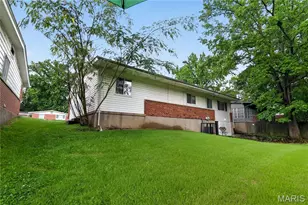 3625 Hambletonian Dr, Florissant, MO 63033 - Photo 28