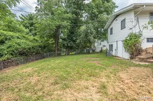 10205 Gourock Dr, Saint Louis, MO 63137 - Photo 38