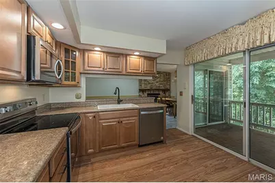 817 Woodside Trails Drive, Ballwin, MO 63021 - Photo 8