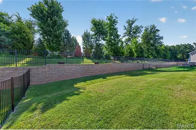 156 Hidden Bluffs Drive, Lake Saint Louis, MO 63367 - Photo 14