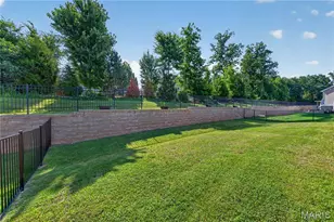 156 Hidden Bluffs Dr, Lake Saint Louis, MO 63367 - Photo 14