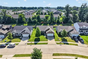 156 Hidden Bluffs Dr, Lake Saint Louis, MO 63367 - Photo 42