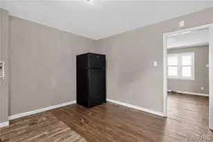 3829 Primm St, Saint Louis, MO 63123 - Photo 8