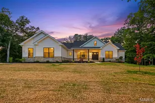 15 Woodline Dr, Winfield, MO 63389 - Photo 2