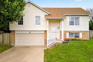 633 Longhorn Dr, O'Fallon, MO 63368 - Photo 1
