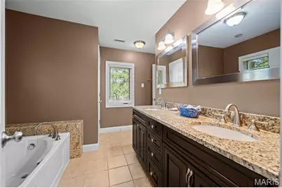 332 Newport Avenue, Webster Groves, MO 63119 - Photo 28
