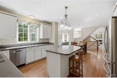 10209 Eddingham Terrace, Saint Louis, MO 63128 - Photo 16