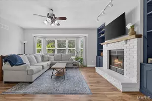 2 Democracy Cir, O'Fallon, MO 63368 - Photo 4