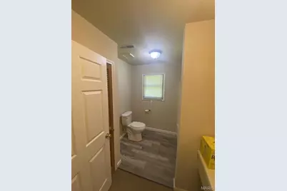 105 E Oak Street, Warrenton, MO 63383 - Photo 10