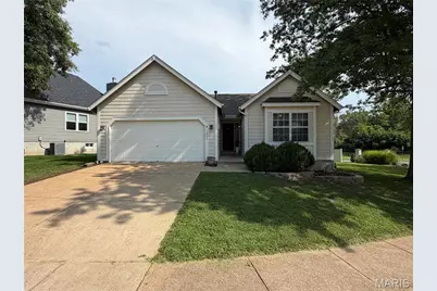 1803 Strawberry Ridge Drive, Ballwin, MO 63021 - Photo 4