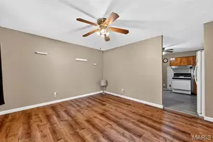 135 Linnview Dr, Saint Louis, MO 63129 - Photo 4